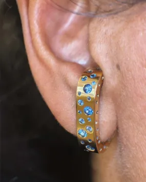 Chenbourg ear clip w sapphires